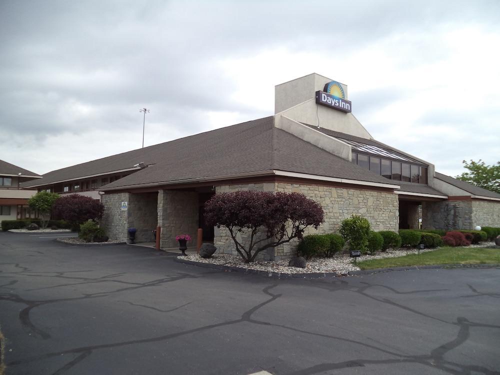 Days Inn By Wyndham Maumee/Toledo Eksteriør bilde