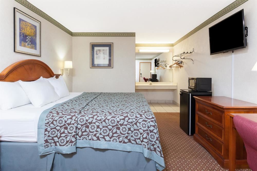 Days Inn By Wyndham Maumee/Toledo Eksteriør bilde