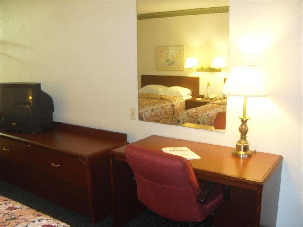 Days Inn By Wyndham Maumee/Toledo Eksteriør bilde